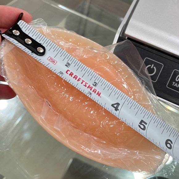 NWT silicone inserts add 2 cups in two sizes for 28” up to 38” A/B invisible bra - Picture 7 of 15